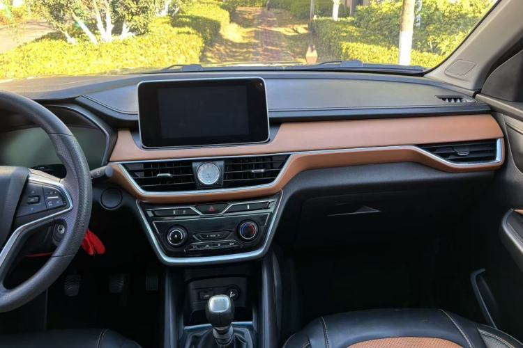 Used Wuling Hongguang S3 2018 1.5L Manual Luxury Model China V Standard
