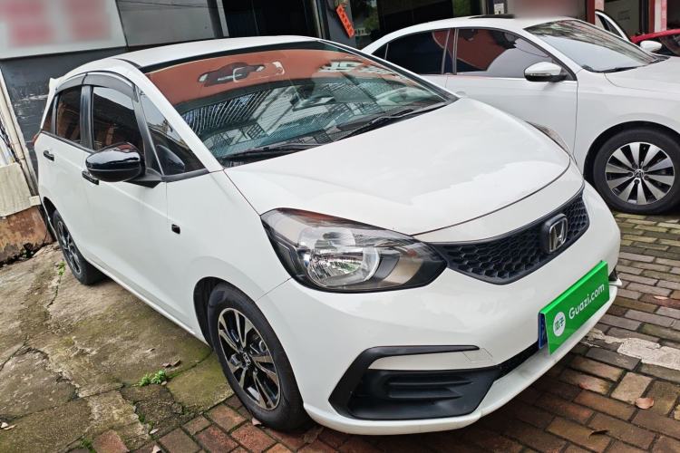 Used Honda Fit 2021 1.5L CVT Trendy Edition Front Right 45 Deg