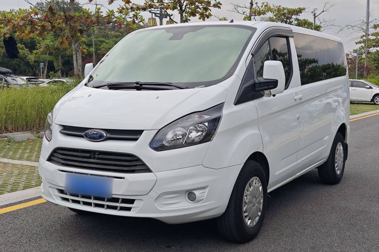 Used Ford Transit 2020 2.0T Diesel Multi-Function Commercial Vehicle Mid-Chassis Low-Roof Design with Dual Rear Doors Emission Standard China V