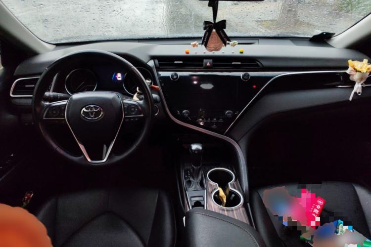 Used Toyota Camry 2019 Revised Version 2.0G Luxury Edition
