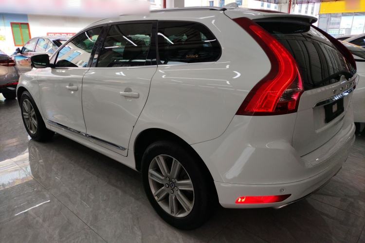 Used Volvo XC60 2015 T5 AWD Zhiyuan Edition Exterior 2