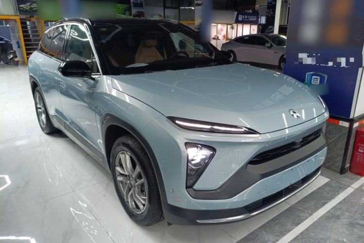 Used Nio ES6 2022 75 kWh Performance Version Front Right 45 Deg