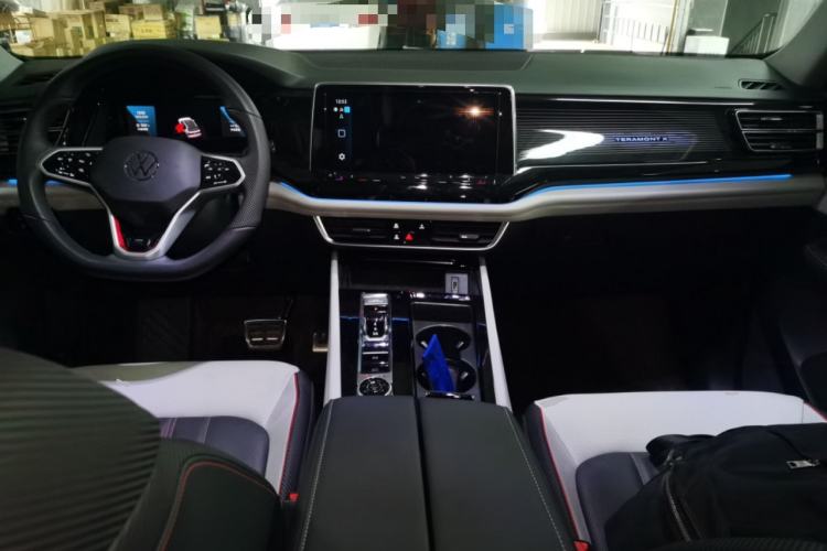 Used Volkswagen Teramont X 2024 380TSI All-Wheel Drive Longyao Edition Center Console