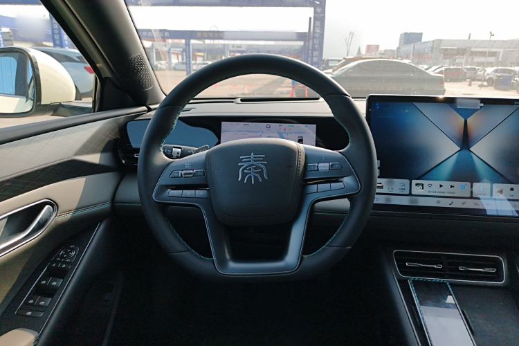 Used BYD Qin L 2025 EV 545KM Cloud Suspension Edition Steering Wheel