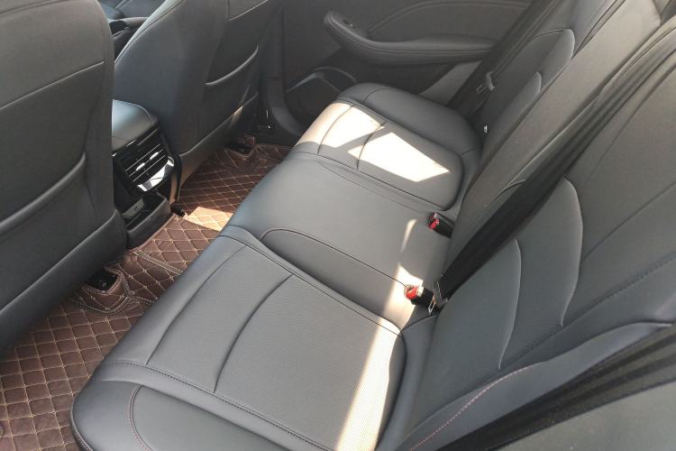 Used Roewe i5 2024 1.5L CVT Luxury Edition