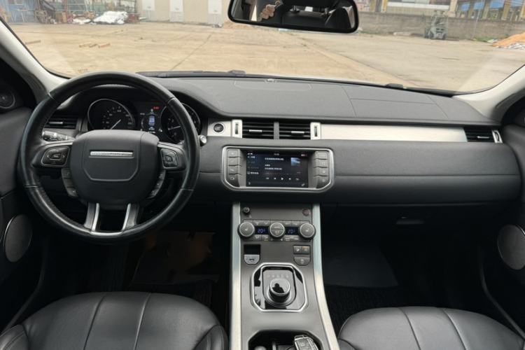 Used Land Rover Range Evoque 2017 2.0T SE Smart Glow Edition
