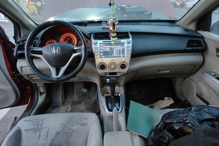 Used Honda City Classic 2008 1.5L Automatic Elite Edition Center Console