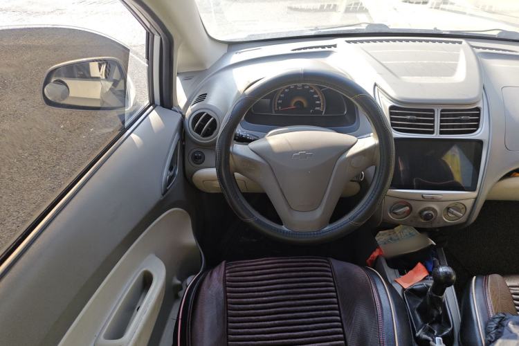 Used Chevrolet Sail 2011 Sedan 1.4L Manual Happiness Edition