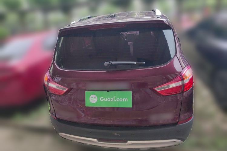 Used SWM X7 2016 1.8L Manual Luxury Edition 7 Seats