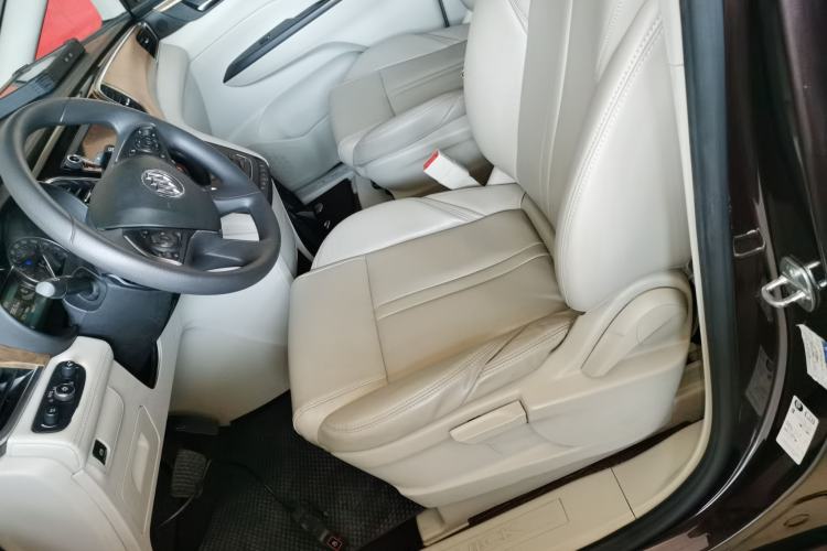 Used Buick GL8 2017 ES 28T Comfort Model China V Standard Left Front Seat