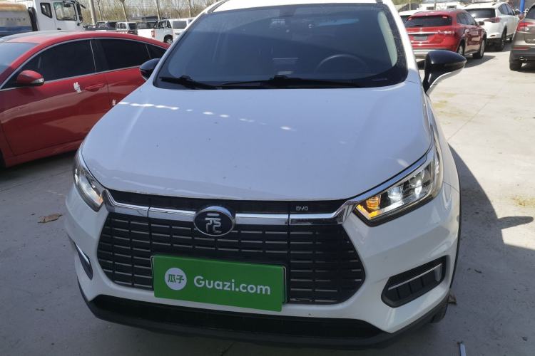 Used BYD Yuan New Energy 2019 EV535 Smart Connect Trendsetting Model Front