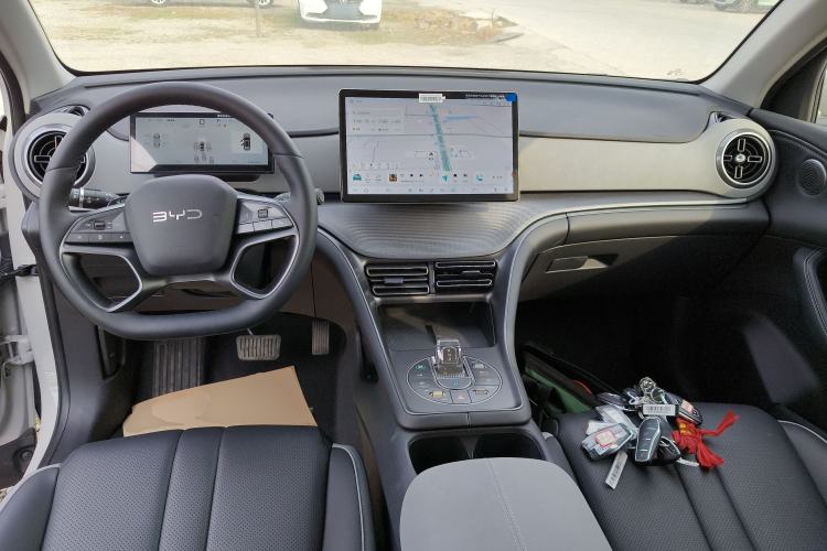 Used BYD Sealion 05 DM-i 2025 DM-i Intelligent Driving 75KM Prestige Model
