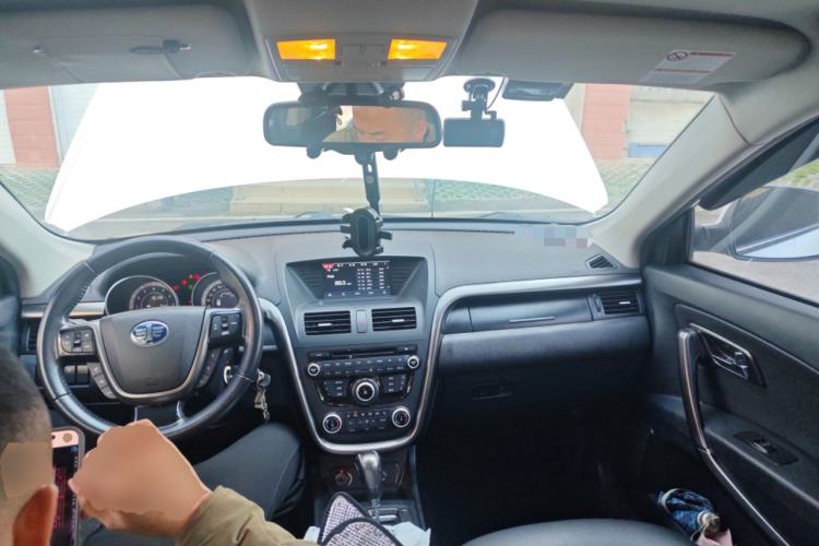 Used Bestune X80 2013 2.0L automatic luxury version