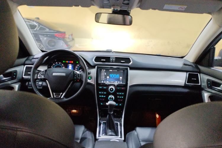 Used Haval H2 2016 Red-Label 1.5T Automatic Two-Wheel Drive Luxury Model