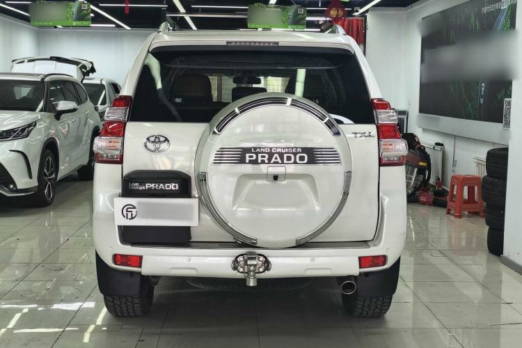 Used Toyota Prado  Exterior 5