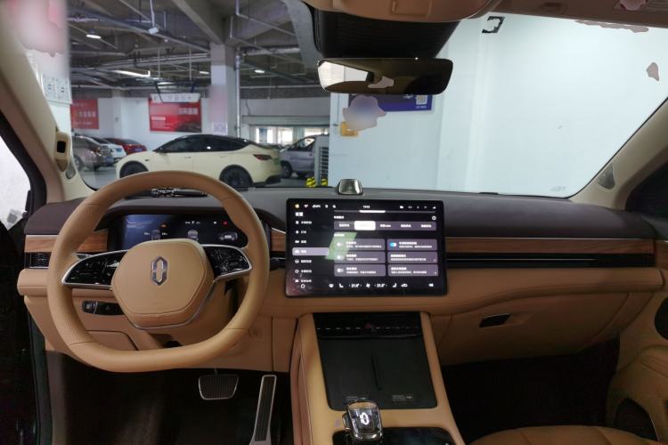 Used Hima AITO M7 2024 1.5T Intelligent Drive 4x4 Max Edition 6 Seats Center Console