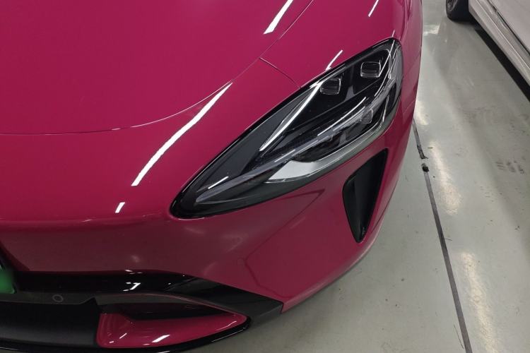 Used Xiaomi Auto SU7 2024 Four-Wheel Drive Ultra-Long Range Advanced Intelligent Driving Max Edition