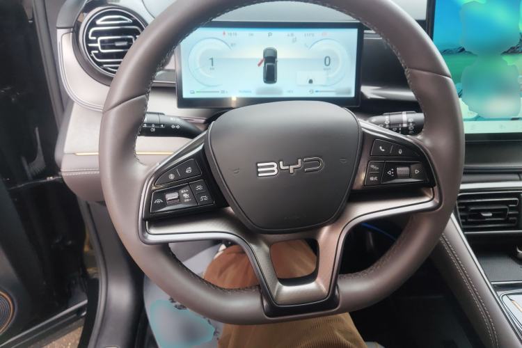 Used BYD Frigate 07 2024 HONOR Edition DM-i 100KM Luxury Model
