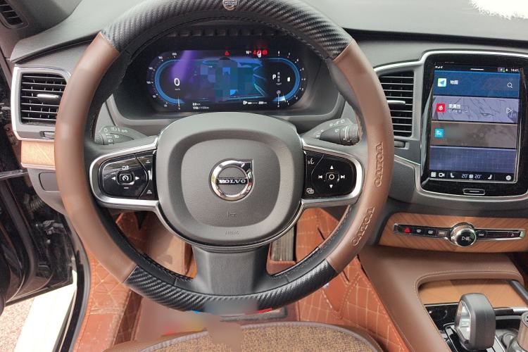 Used Volvo XC90 2023 B5 SmartDrive Luxury Edition 5 Seats Steering Wheel