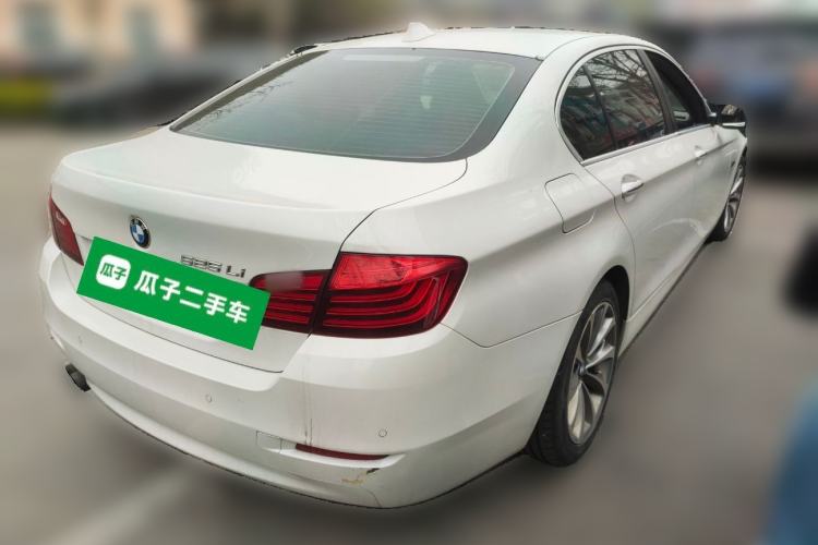 Used BMW 5 Series 2017 525Li Leading Model Rear Right 45 Deg