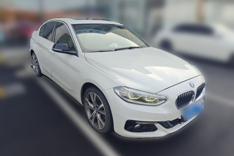 Used BMW 1 Series 2018 120i Design Package Model Front Right 45 Deg