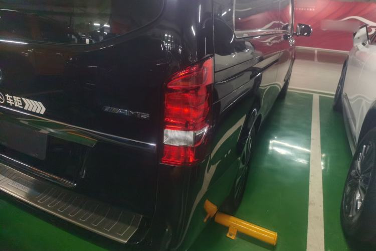 Used Mercedes-Benz Vito 2023 2.0T Business Version 7 Seats Right Rear Taillight