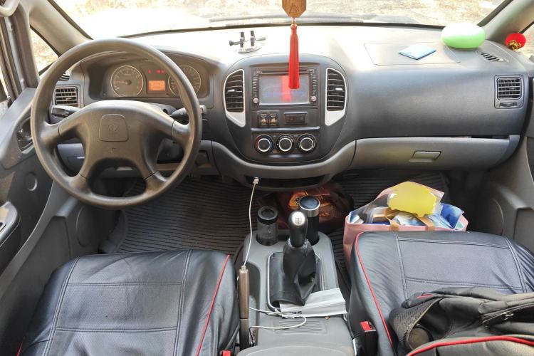 Used FORTHING Lingzhi 2014 V3 1.5L 7-Seater Luxury Model
