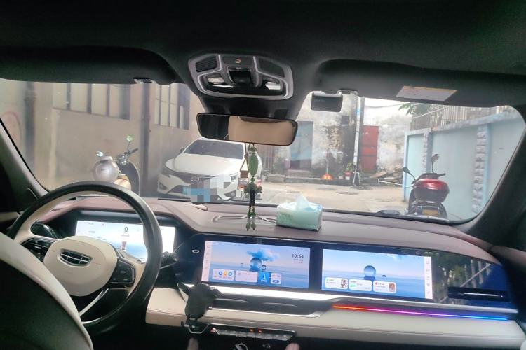 Used Geely Auto Monjaro L 2024 2.0TD High-Power Automatic Two-Wheel Drive Yunqi Version
