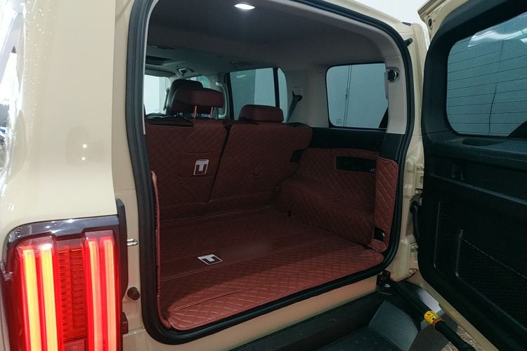 Used Tank 300 2025 2.0T Conqueror Trunk