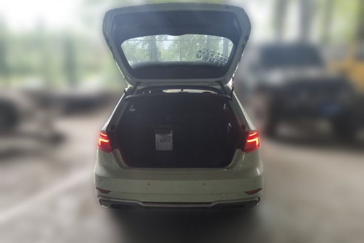 Used Audi A3 2018 30th Anniversary Edition Sportback 35 TFSI Fashion Model
