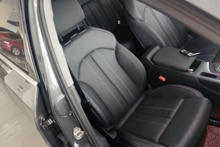 Used Audi A4L 2022 40 TFSI Fashion Dynamic Model Right Front Seat