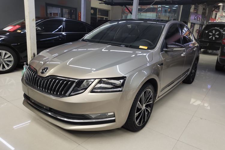 Used Skoda Octavia 2020 TSI280 DSG SmartDrive Luxury Edition