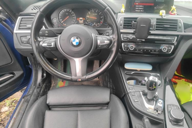 Used BMW 3 Series GT 2019 320i M Sport Package Steering Wheel