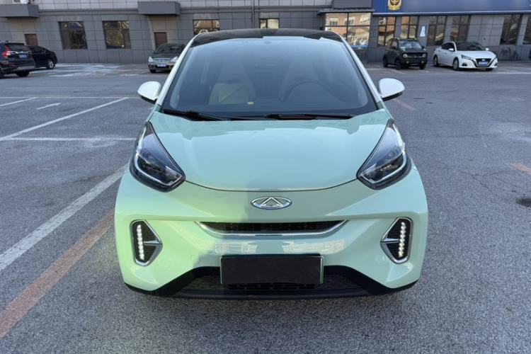 Used Chery Little Ant 2022 Sweet Pink Edition Low-Sugar Version Lithium Iron Phosphate 29.2 kWh 30 kW 301 km