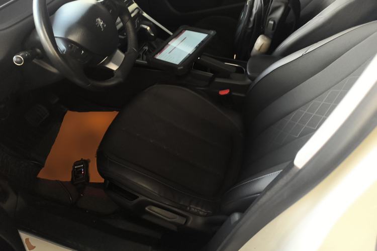 Used Peugeot 308 2016 1.6L Automatic Luxury Edition Left Front Seat