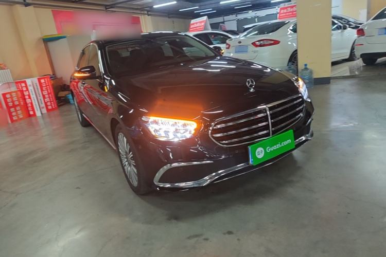 Used Mercedes-Benz E-Class 2022 Second Facelift E 300 L Fashion Edition
