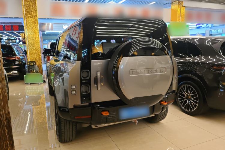 Used Land Rover Defender 2024 110 3.0T P400 X-DYNAMIC HSE Rear Left 45 Deg