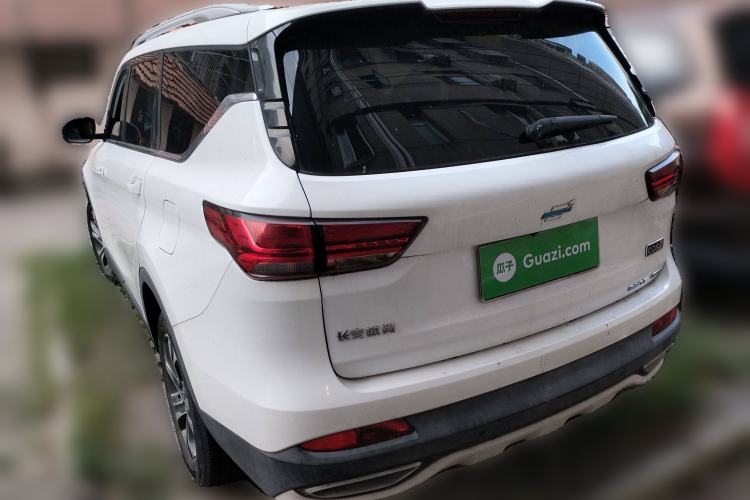 Used CHANGAN OSHAN COS1 2018 1.5T Automatic Smart 7-Seater
