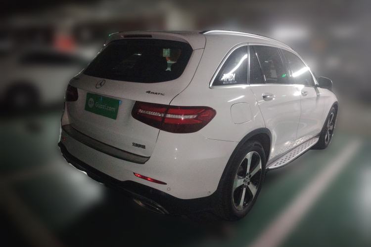 Used Mercedes-Benz GLC 2018 GLC 260 4MATIC Luxury Model
