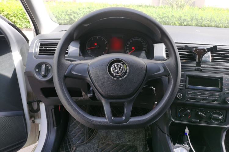 Used Volkswagen Santana 2016 1.6L Manual Fashion Edition