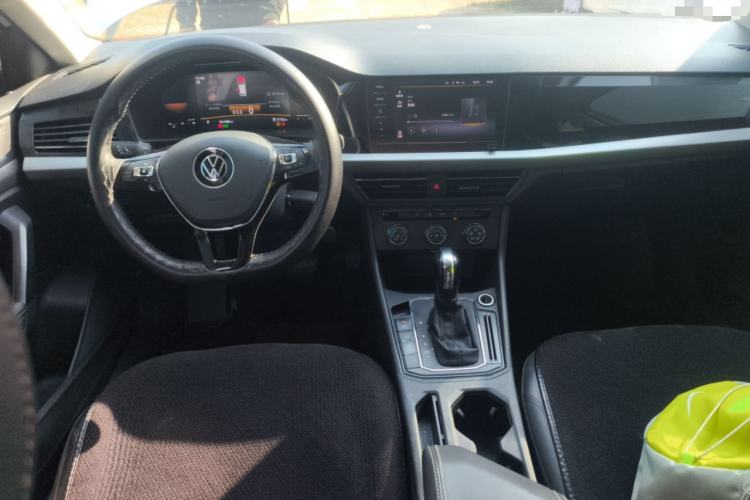 Used Volkswagen Lavida 2021 1.5L Automatic Comfort Edition
