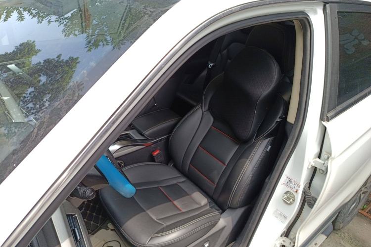 Used Geely Auto Emgrand X7 Sport 2018 1.8TD Automatic Two-Wheel Drive Smart Connect 4G Internet Edition