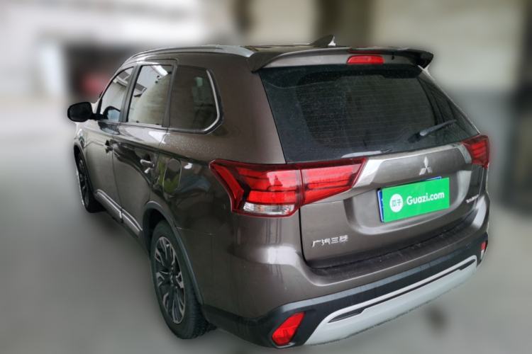 Used Mitsubishi Outlander 2020 2.0L Two-Wheel Drive Enjoyment Version 5 Seats