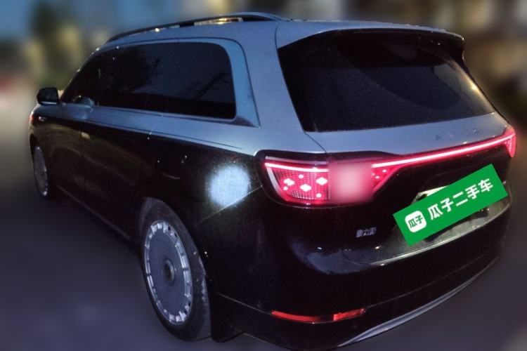 Used Hima AITO M9 2024 Range-Extended Ultra Version 42 kWh 6-Seater Model Rear Left 45 Deg