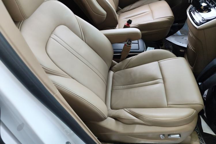 Used Buick GL8 2021 ES Land Cruiser 653T Luxury Edition
