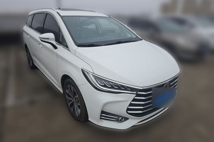 Used BYD Song MAX 2019 1.5T Automatic Smart Connect Ruiyi Sunroof Model 7 Seats China VI Standard Front Right 45 Deg