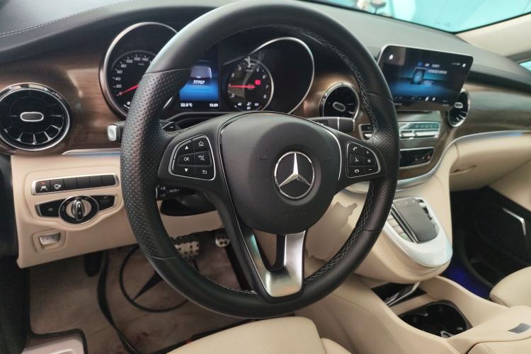 Used Mercedes-Benz V-Class 2022 V 260 L Long Wheelbase Prestige Edition
