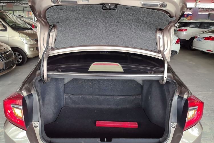 Used Honda Greiz 2016 1.5L CVT Comfort Version
