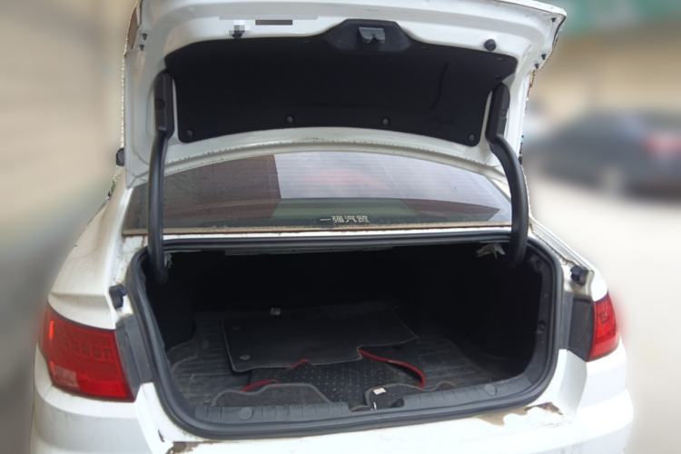 Used Geely Auto Emgrand GL 2018 1.4T Manual Elite Smart Connectivity Version Trunk