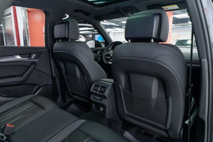 Used Audi Q5L 2024 40 TFSI Luxury Dynamic Edition Interior 5